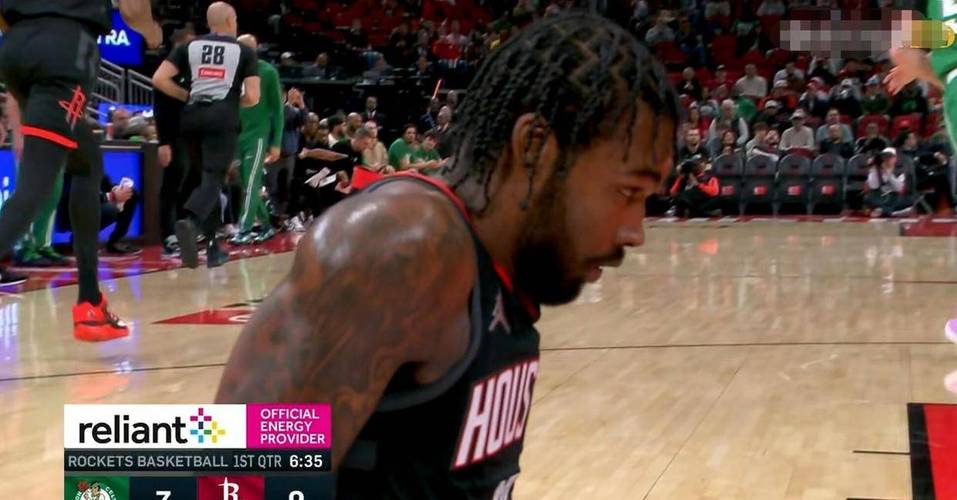 乌度卡炮轰裁判是软蛋！休媒高呼输球不怪他火箭角色球员28中10