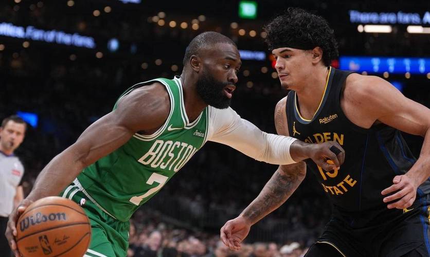 锁定季后赛！绿军大胜黄蜂达成50胜塔图姆32+8迎14000分里程碑