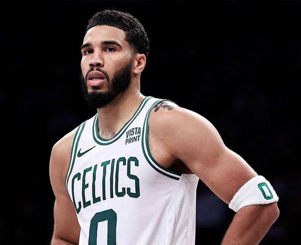 助绿军提前锁定东部前六季后赛席位，塔图姆砍复出后首次30+