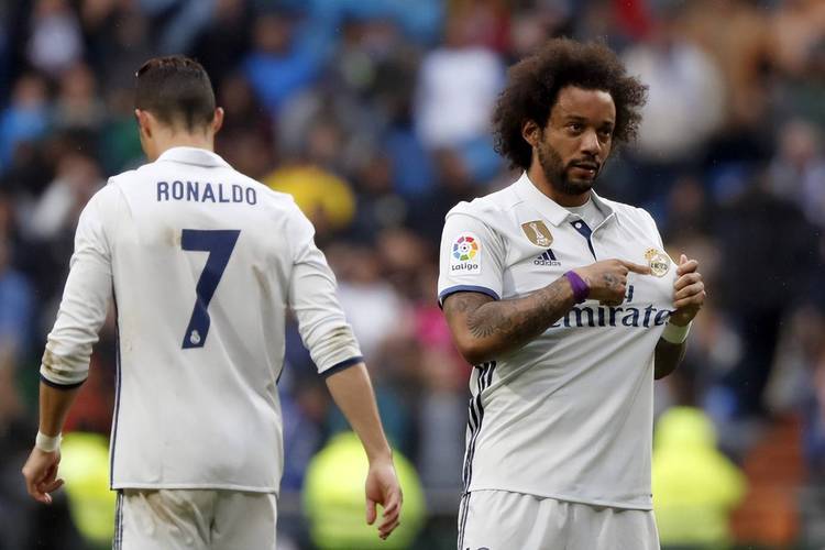 现年16岁，马塞洛儿子恩佐代表皇马U19仅用35分钟戴帽