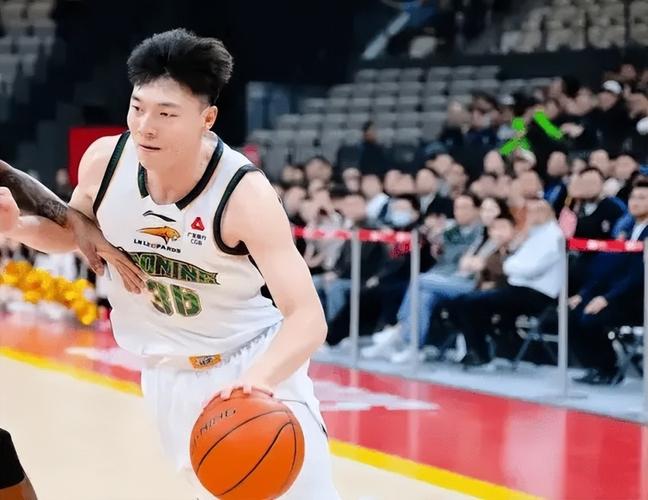 辽宁10294战胜福建球员评价：3人优秀，5人及格，3人低迷