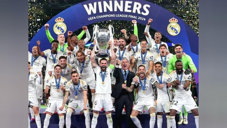 皇马1号会员:皇马15座欧冠我在现场见证14座,第4座看的电视