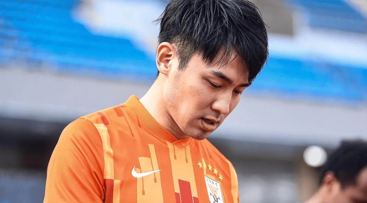 意外!他是鲁能主力阵容唯一可能上位的98后黑马,曾入选国足