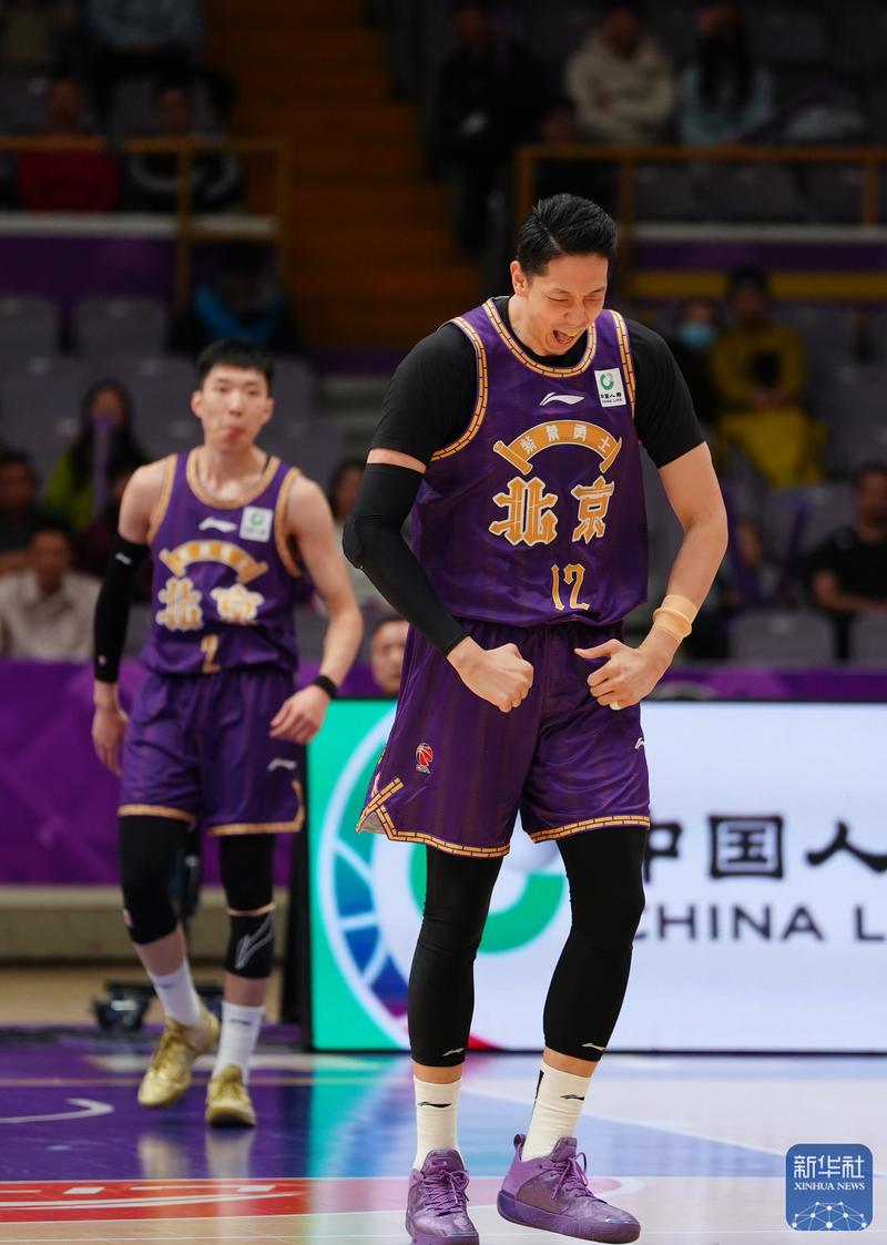 京媒：北京男篮有点放松了好在领先优势够多&关键时刻更有经验